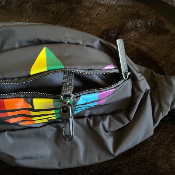 Adidas Waist Pack “Equality” - Picture 2 of 4